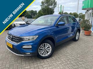 volkswagen-t-roc-1.0-tsi-style,-nav