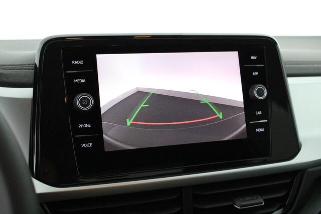 Volkswagen T-Roc 1.5 TSI 150pk DSG Life Edition Camera Navigatie ACC Carplay Keyless Led