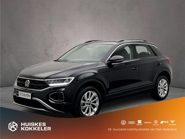 Volkswagen T-Roc Life Edition 1.0 TSI 115pk Adaptive cruise control, Achteruitrijcamera, Stoelverwarming, Parkeer assistent, Airco, DAB, Radio, App connect, LED koplampen