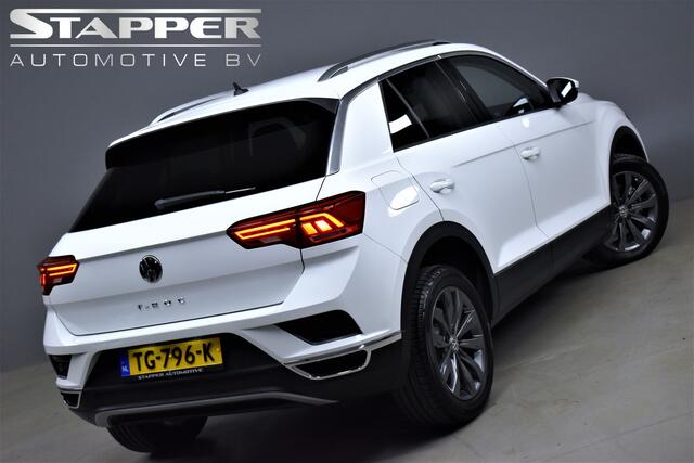 Volkswagen T-Roc 1.5 TSI 150pk Style 1eEig Dealer OH NL Auto CarPlay/Camera/Adap.cruise/Navi/Climate/Pdc/Lmv