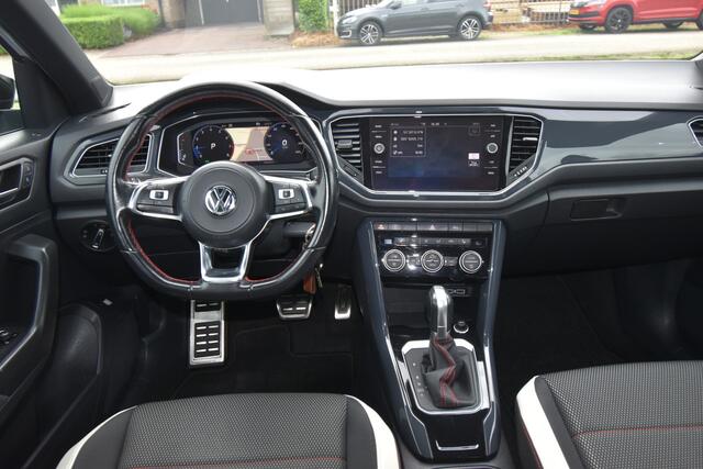 Volkswagen T-Roc 1.5 TSI Sport , VIRTUAL COCKPIT , LED KOPLAMPEN ,LMV18 , V STEOL VERW , NAVI , CLIMATR ,