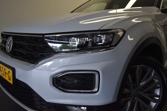 Volkswagen T-Roc 1.5 TSI Sport , VIRTUAL COCKPIT , LED KOPLAMPEN ,LMV18 , V STEOL VERW , NAVI , CLIMATR ,