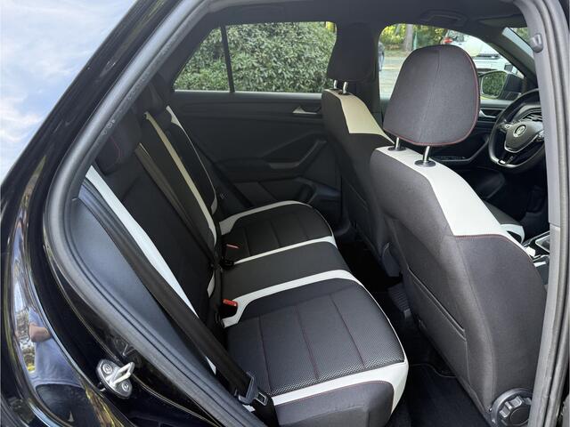 Volkswagen T-Roc 1.5 TSI Sport