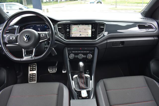 Volkswagen T-Roc 1.5 TSI Sport Sfeerverlichting | Half-leder | Virtual Dashboard | Navigatie | 12 mnd BOVAG garantie Whatsapp 06-53188999