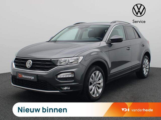 Volkswagen T-Roc 1.5 TSI Style 150PK DSG Navi, Adaptieve Cruise Controle, Clima, Lane Assist, 17" LM Velgen