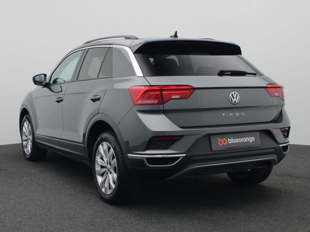 Volkswagen T-Roc 1.5 TSI Style 150PK DSG Navi, Adaptieve Cruise Controle, Clima, Lane Assist, 17" LM Velgen