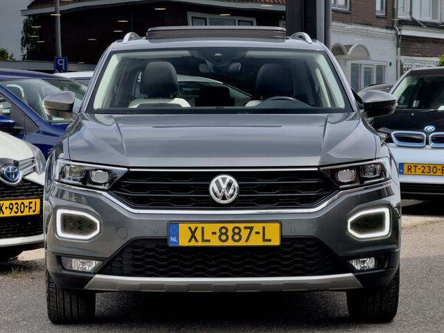 Volkswagen T-Roc 1.5 TSI AUT7 BETAAL 12450 GRATIS 50/50 DEAL 2JR RENTEVRIJ FINANCIEREN