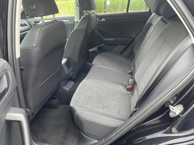 Volkswagen T-Roc 1.0 TSI Style/LED/NAVI/ACC