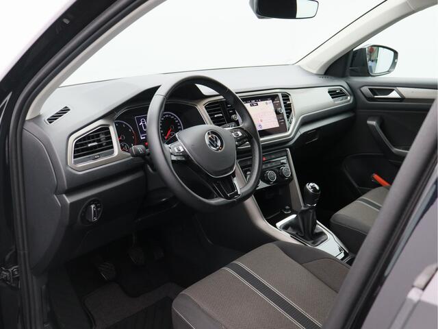 Volkswagen T-Roc 1.5 TSI Style Business/ lage km/ zeer mooi!