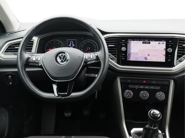 Volkswagen T-Roc 1.5 TSI Style Business/ lage km/ zeer mooi!