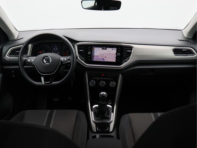 Volkswagen T-Roc 1.5 TSI Style Business/ lage km/ zeer mooi!