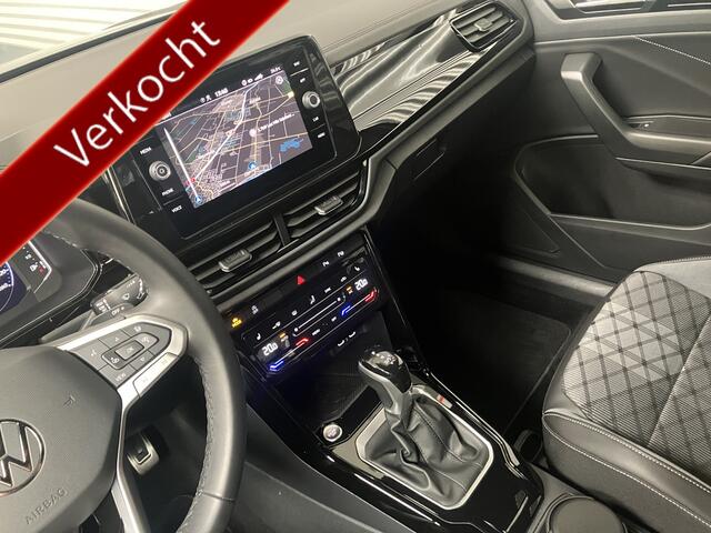 Volkswagen T-Roc 1.5 TSI R-LINE BLACK/IQ LIGHT/IQ DRIVE/KEY-LESS/EL A KLEP/ENZ