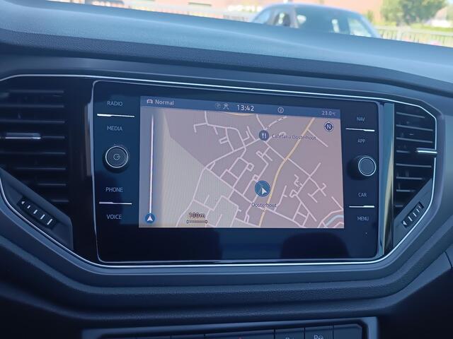 Volkswagen T-Roc Cabrio 1.5 TSI R-Line, Virtual, cockpit, adapt. cruise