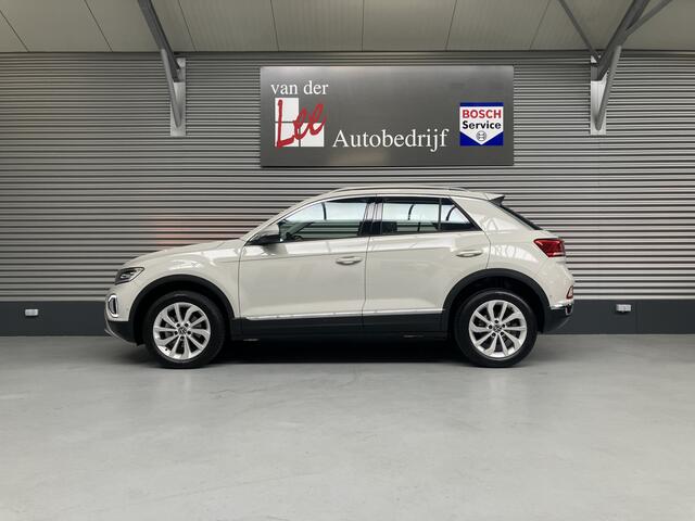 Volkswagen T-Roc 1.5 TSI STYLE/IQ DRIVE/IQ LIGHT/PDC/CAM/KEY-LESS/ENZ