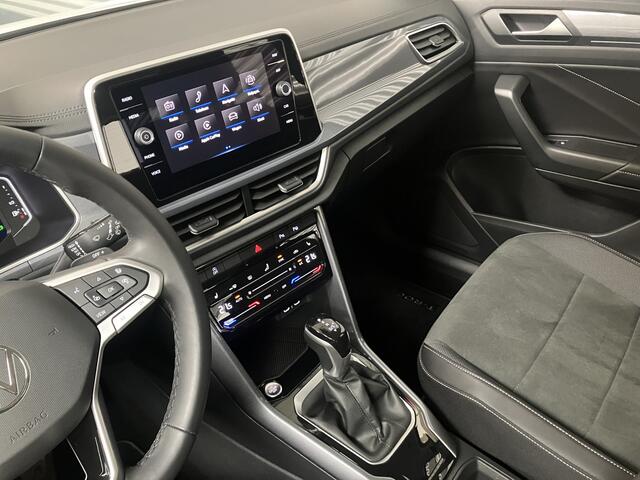 Volkswagen T-Roc 1.5 TSI STYLE/IQ DRIVE/IQ LIGHT/PDC/CAM/KEY-LESS/ENZ