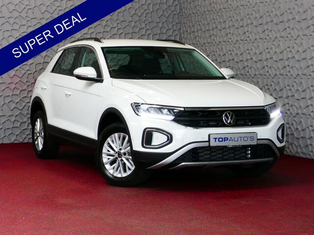 Volkswagen T-Roc ?NIEUWE AUTO? 1.5 TSI 150PK CARPLAY NAVI STOEL VERW. LED VIR.COCKPIT 03/2024 "Volkswagen rijden begint bij Topautos.nl - 75 topmodellen direct op voorraad!"