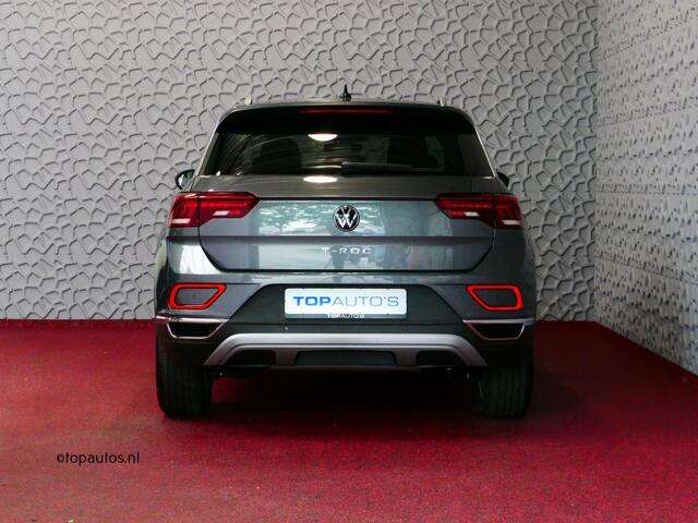 Volkswagen T-Roc 1.5 TSI 150PK EVO ADAP.CRUISE LED VIR.COCKPIT CAMERA STOEL.VERW. 17''LMV KEYLESS 2024 "Volkswagen rijden begint bij Topautos.nl - 75 topmodellen direct op voorraad!"