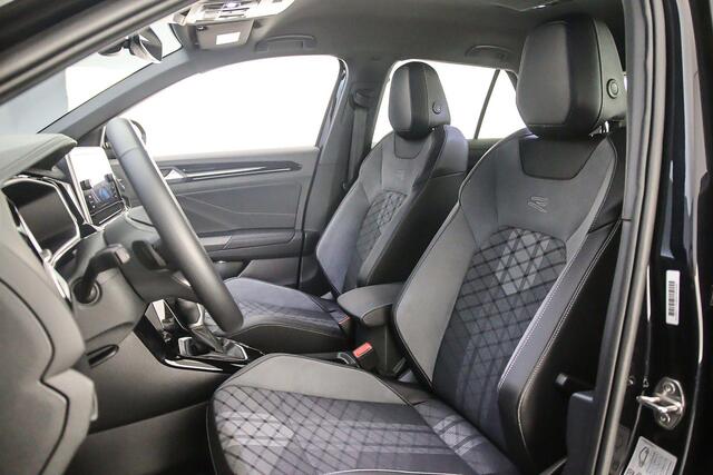 Volkswagen T-Roc R-Line 1.5 TSI 150pk DSG Automaat Trekhaak, Adaptive cruise control, Navigatie, Achteruitrijcamera, LED matrix koplampen, Stoelverwarming, Elektrische achterklep