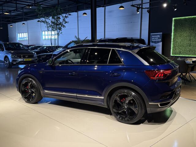 Volkswagen T-Roc 1.5 TSI Sport R ACC|Camera|Carplay|Matrix-LED Blauw!