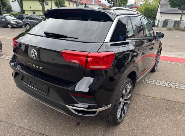 Volkswagen T-Roc 1.5 TSI ADAP CRUISE PANO TREKH. APPLE