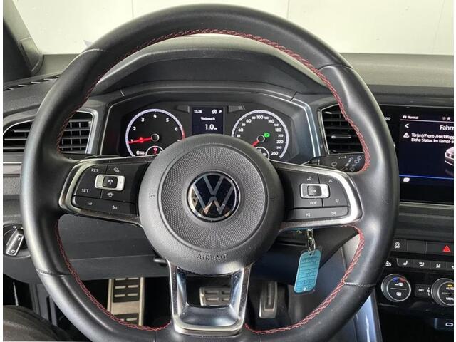 Volkswagen T-Roc 1.5 TSI Sport ADAP CRUISE STOELVERW. APPLE