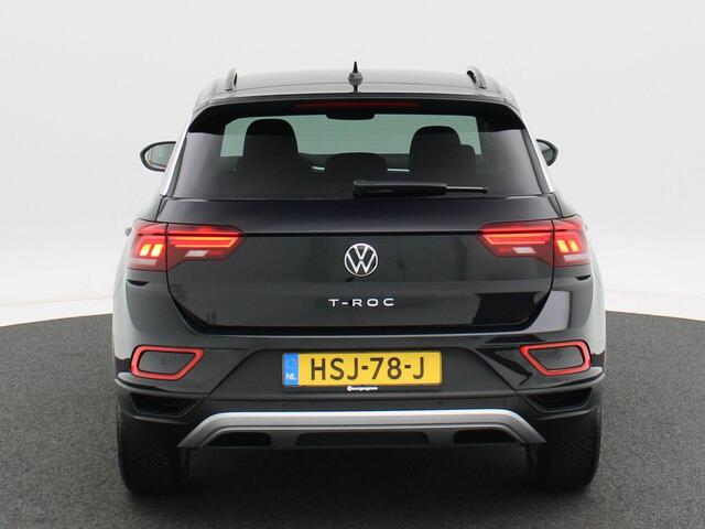 Volkswagen T-Roc 1.5 TSi 150 Pk Automaat Life Edition | Adaptive Cruise | Full LED | Stoel Verwarming | Privacy Glass | Navigatie | Carplay | ECC | Camera | 17 Inch | 7.280 Km!!
