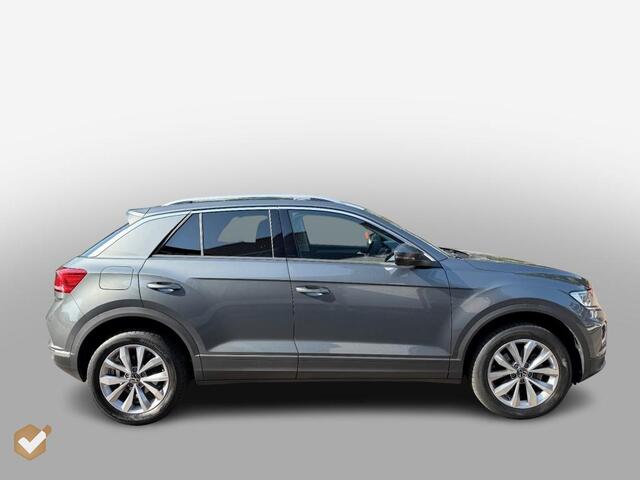 Volkswagen T-Roc 1.5 TSI Style Business Automaat *Geen Afl. kosten*