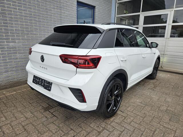 Volkswagen T-Roc 1.5 TSI R-Line Black Edition Inclusief Afleveringskosten