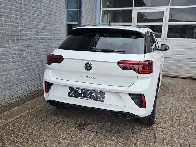 Volkswagen T-Roc 1.5 TSI R-Line Black Edition Inclusief Afleveringskosten
