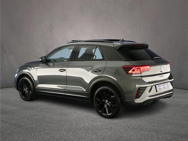 Volkswagen T-Roc R-Line 1.5 TSI 150pk DSG Automaat Trekhaak, Black Style, Panoramadak, Beats audio, Adaptive cruise control, Achteruitrijcamera, Elektrische achterklep, Navigatie, Stoelverwarming