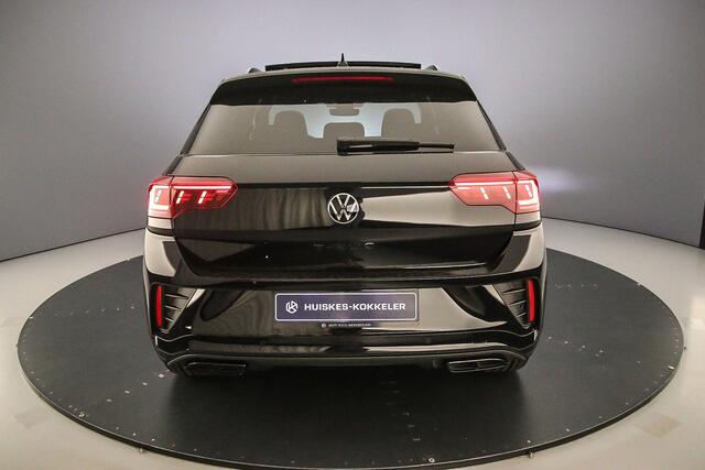 Volkswagen T-Roc R-Line 1.5 TSI 150pk DSG Automaat Trekhaak, Black Style, Panoramadak, Adaptive cruise control, Beats audio, Navigatie, Achteruitrijcamera, LED matrix koplampen
