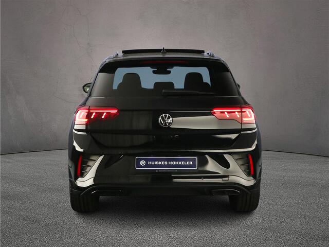Volkswagen T-Roc R-Line 1.5 TSI 150pk DSG Automaat Trekhaak, Black Style, Panoramadak, Adaptive cruise control, Beats audio, Navigatie, Achteruitrijcamera, LED matrix koplampen