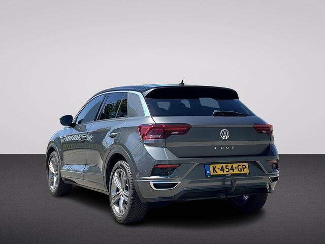 Volkswagen T-Roc 1.5 TSI Sport Business R 150PK DSG | 2x R-line | Trekhaak | Clima | Stoelverwarming |