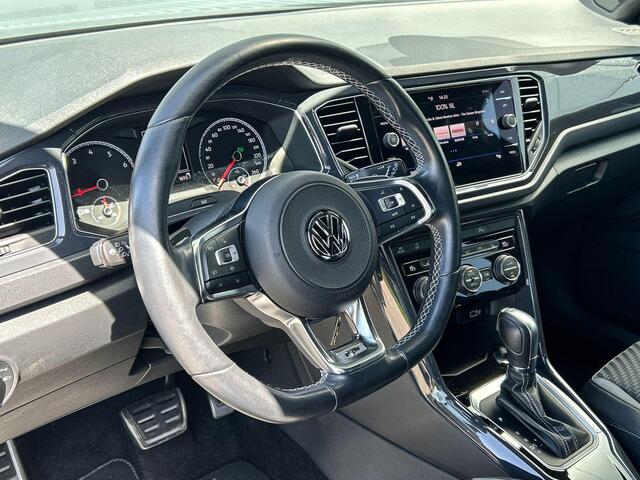 Volkswagen T-Roc 1.5 TSI Sport Business R 150PK DSG | 2x R-line | Trekhaak | Clima | Stoelverwarming |