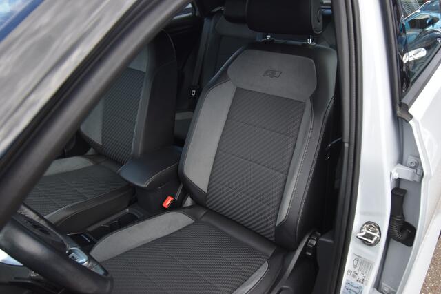 Volkswagen T-Roc 1.5 TSI Sport 2X R-Line , CLIMATR , LMV19 , LED KOPLAMPEN , CR CONTR , PDC V+A ,