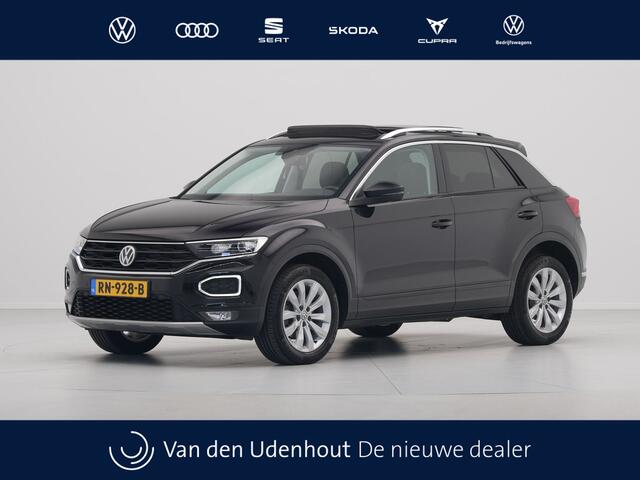 Volkswagen T-Roc 1.0 TSI 115pk Style Trekhaak Panorama Navigatie Camera Acc Carplay 323