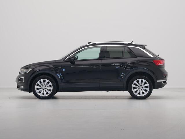 Volkswagen T-Roc 1.0 TSI 115pk Style Trekhaak Panorama Navigatie Camera Acc Carplay 323