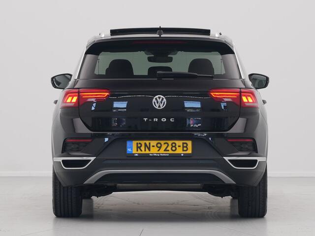Volkswagen T-Roc 1.0 TSI 115pk Style Trekhaak Panorama Navigatie Camera Acc Carplay 323