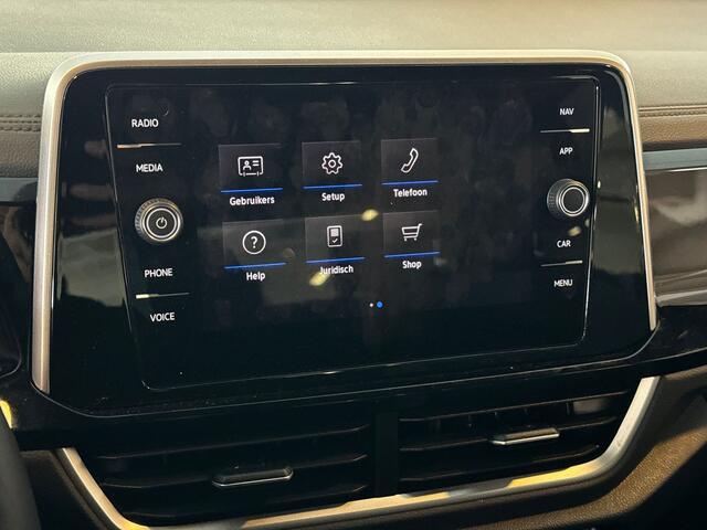 Volkswagen T-Roc 1.5TSI 150pk DSG R-Line / Parkeersensoren / App-Connect / Stoelverwarming /Achteruitrijcamera
