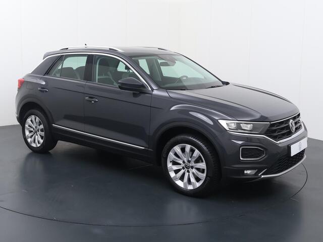 Volkswagen T-Roc 1.5 TSI Sport | 150 PK | Trekhaak | Navigatiesysteem | Climate control | LED verlichting |