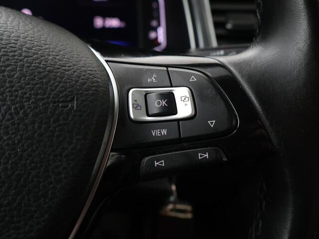 Volkswagen T-Roc 1.5 TSI Sport | 150 PK | Trekhaak | Navigatiesysteem | Climate control | LED verlichting |