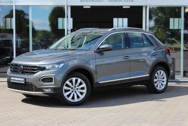 Volkswagen T-Roc 1.5 TSI Sport | Camera | Trekhaak | ACC |