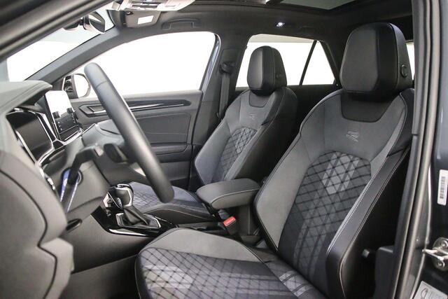 Volkswagen T-Roc R-Line 1.5 TSI 150pk DSG Automaat Black Style, Trekhaak, Panoramadak, LED matrix koplampen, Achteruitrijcamera, Beats audio, Adaptive cruise control