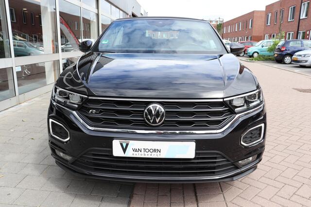 Volkswagen T-Roc Cabrio 1.5 TSI R-Line Automaat. Eerste eigenaar, nieuwstaat! Trekhaak.