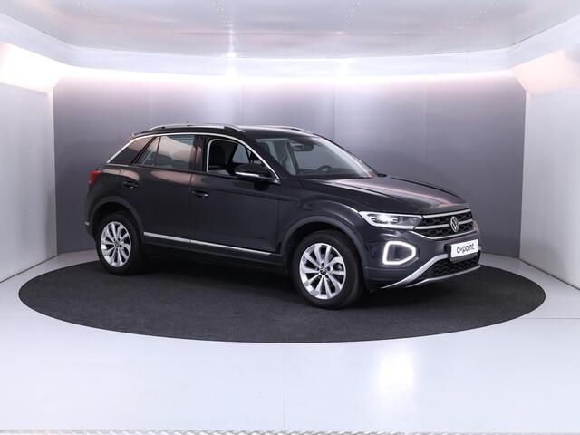 Volkswagen T-Roc 1.5 TSI Style 150 pk Automaat (DSG) | Navigatie via App | Parkeersensoren (Park assist) | Adaptieve cruise control | LED koplampen | Autom. airco | Apple Carplay/Android Auto |