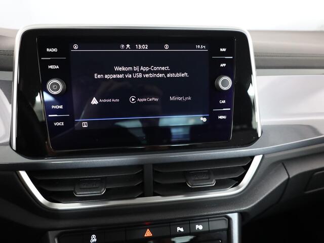 Volkswagen T-Roc 1.5 TSI Style 150 pk Automaat (DSG) | Navigatie via App | Parkeersensoren (Park assist) | Adaptieve cruise control | LED koplampen | Autom. airco | Apple Carplay/Android Auto |