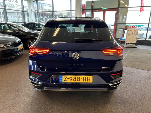 Volkswagen T-Roc 2.0 TSI 4Motion Sport Business 3X R-Line | Panoramadak | Digital dashboard | Adaptieve cruise control | Beats Audio | Achteruitrijcamera | Adaptief onderstel | Lane assist | Park assist | Dodehoeksdetectie | Elek. kofferklep | Apple carplay | Draadloze te