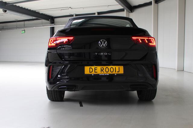 Volkswagen T-Roc Cabrio 1.5 TSI 150pk DSG (2x) R-Line | Navigatie | App Connect | Leder | Beats Audio | LM'19
