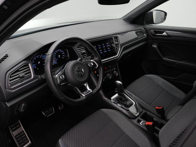 Volkswagen T-Roc 1.5 TSI 150 pk DSG Sport Business R / R-Line | Panoramadak | Trekhaak | Achteruitrijcamera | Stoelverwarming | Navigatie