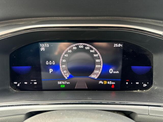 Volkswagen T-Roc 1.5 TSI 150pk DSG Life Business | ACC | Camera